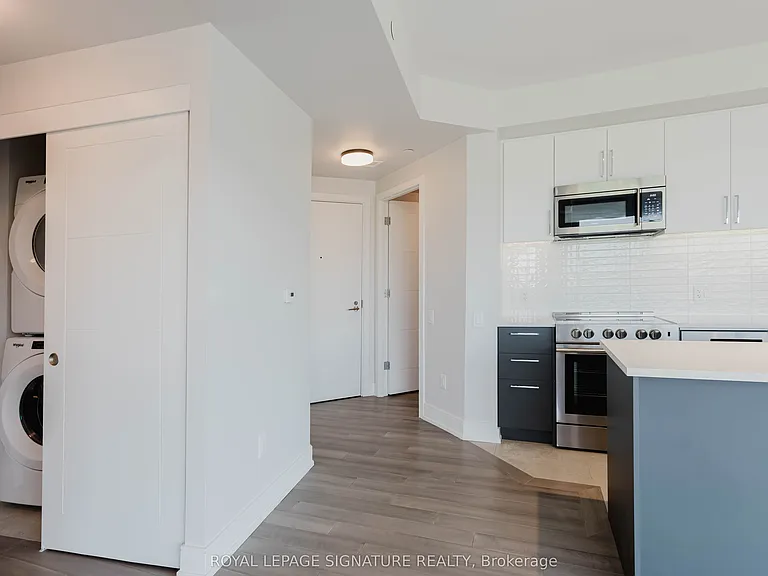 2525 Bathurst St #607 — Photo 19