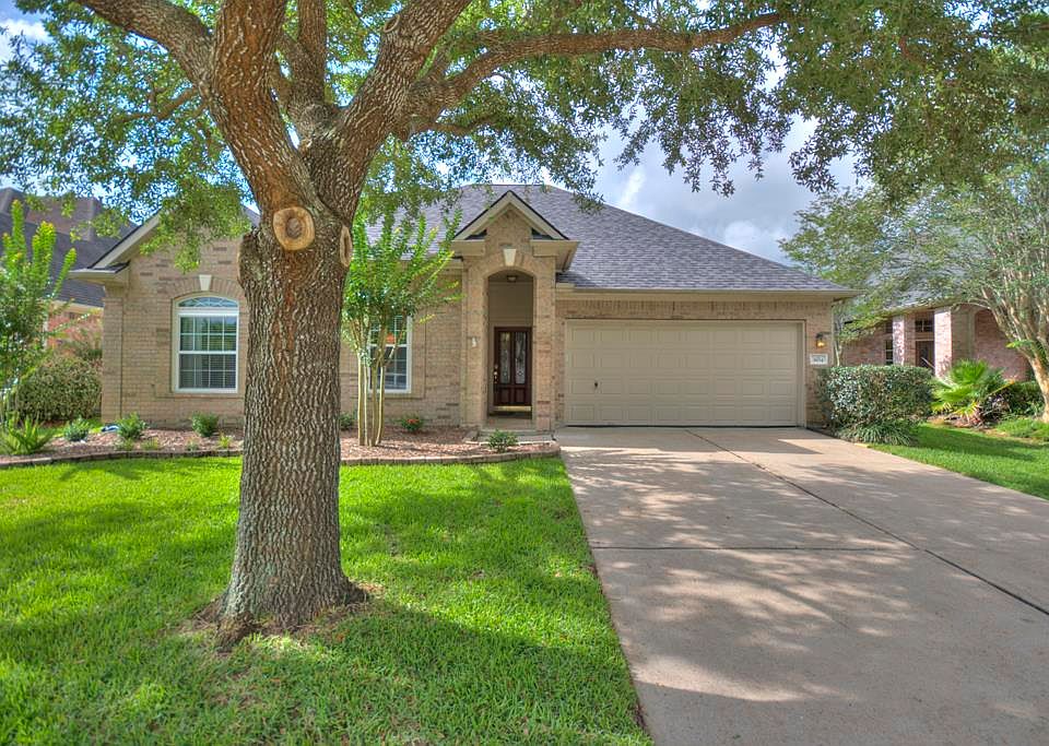 1st image of 3834 Paigewood Dr