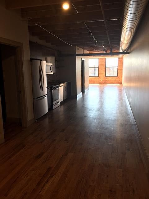 1st image of 148 S River Ave Suite 402