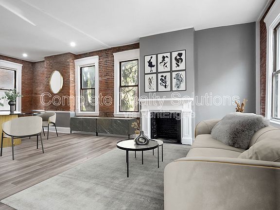 4th image of 3158 Oregon Ave