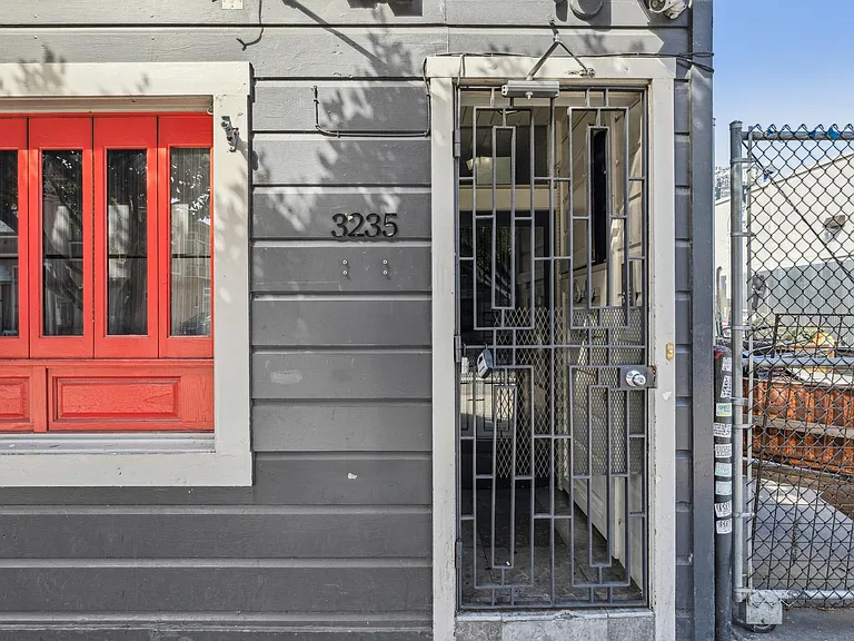 3235 Fillmore St #4 — Photo 3