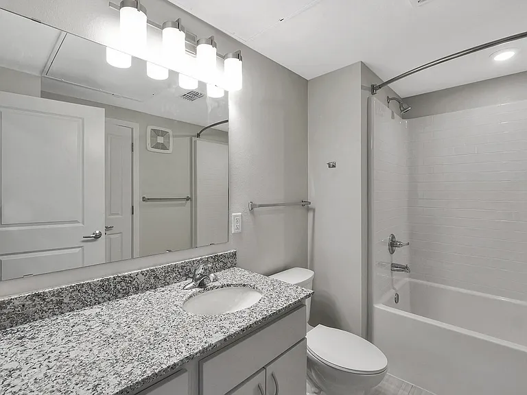 The Reef at Riviera 62+ Apartments — Photo 66