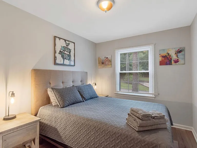 2316 Sierra Dr — Photo 18
