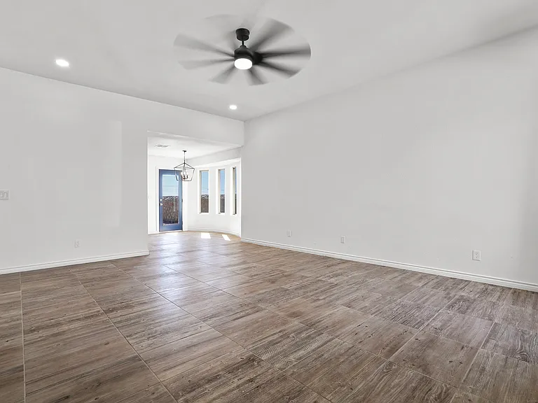 12842 Osmotherley Ave — Photo 18