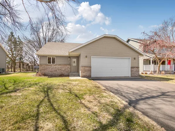 816 8th St N, Sauk Rapids, MN 56379