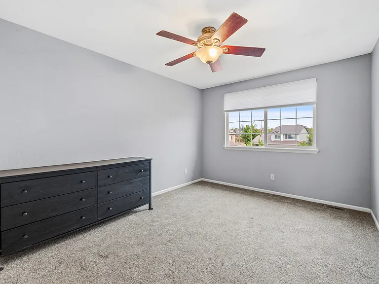 52801 Foxborough Ct — Photo 26