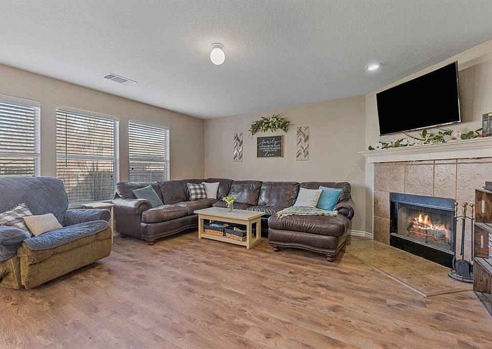 1st image of 12600 Panorama Dr