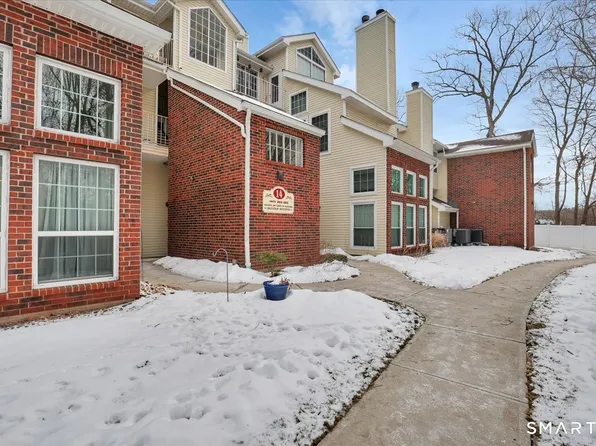 285 Carriage Crossing Lane #285, Middletown, CT 06457