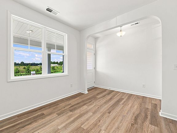 5th image of 69 White Azalea Way