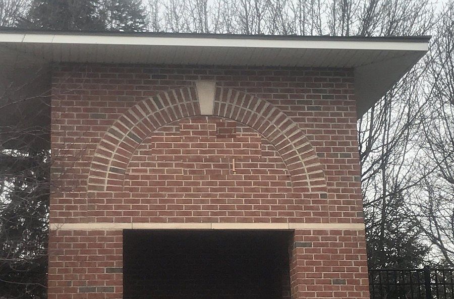 2nd image of 4 Hemlock St
