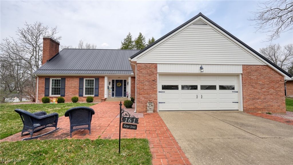 Real estate listing image