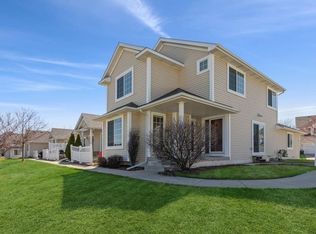 4227 155th St, Urbandale, IA 50323