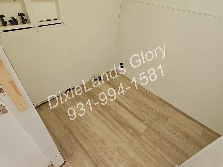313 Breeding Ln — Photo 11