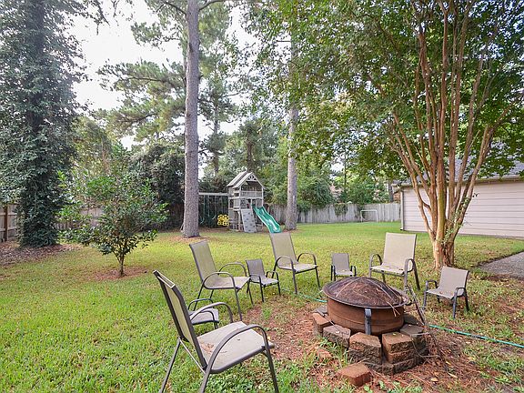 4th image of 24615 Mount Auburn Dr