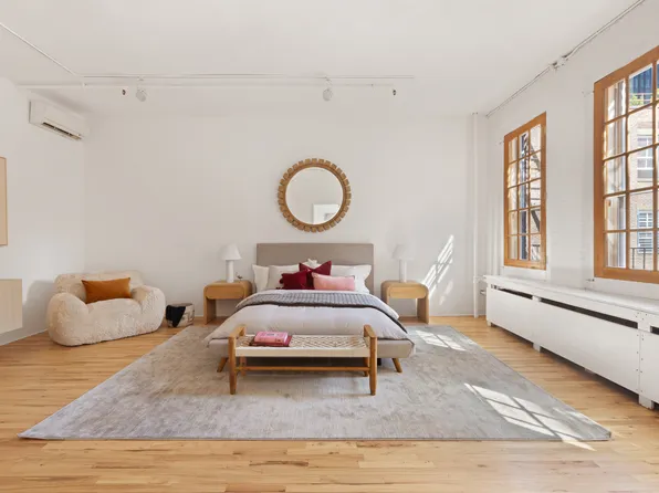 152 Wooster Street image 10 of 13