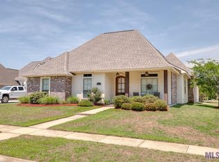 13313 Williamsburg Dr, Walker, LA 70785