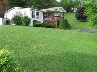155 Mayflower Dr, North Tazewell, VA 24630