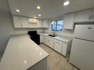4689 Elk Springs Ave, Las Vegas, NV 89103