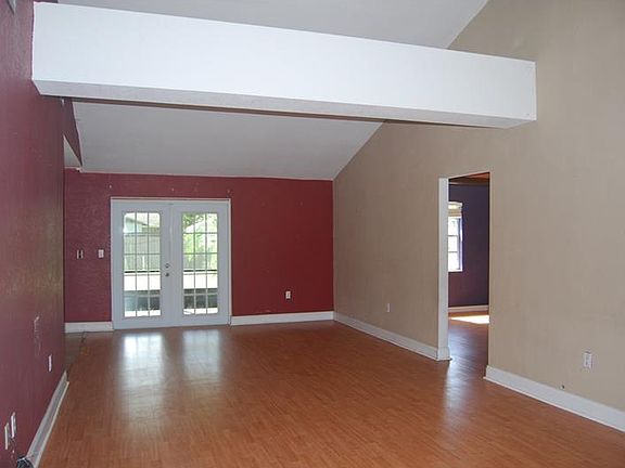 2nd image of 3170 Sandpiper Ln
