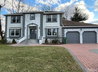 885 Inman Ave, Edison, NJ 08820