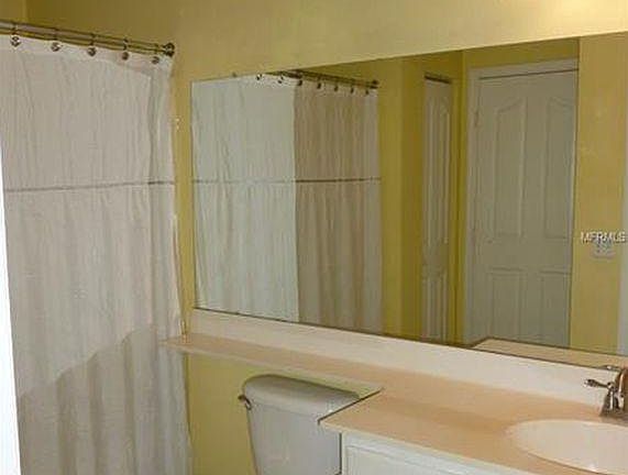 4th image of 4207 S Dale Mabry Hwy Unit 4202