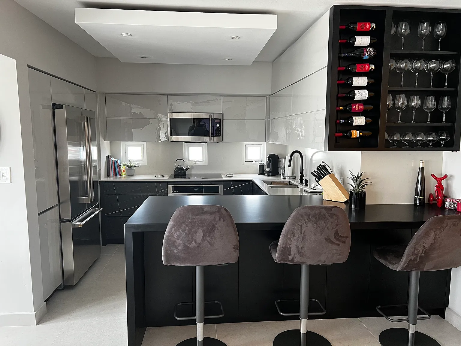 2 bed, 1337 sqft, $5,500 — Photo 3
