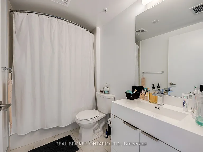 30 Samuel Wood Way #2010 — Photo 13