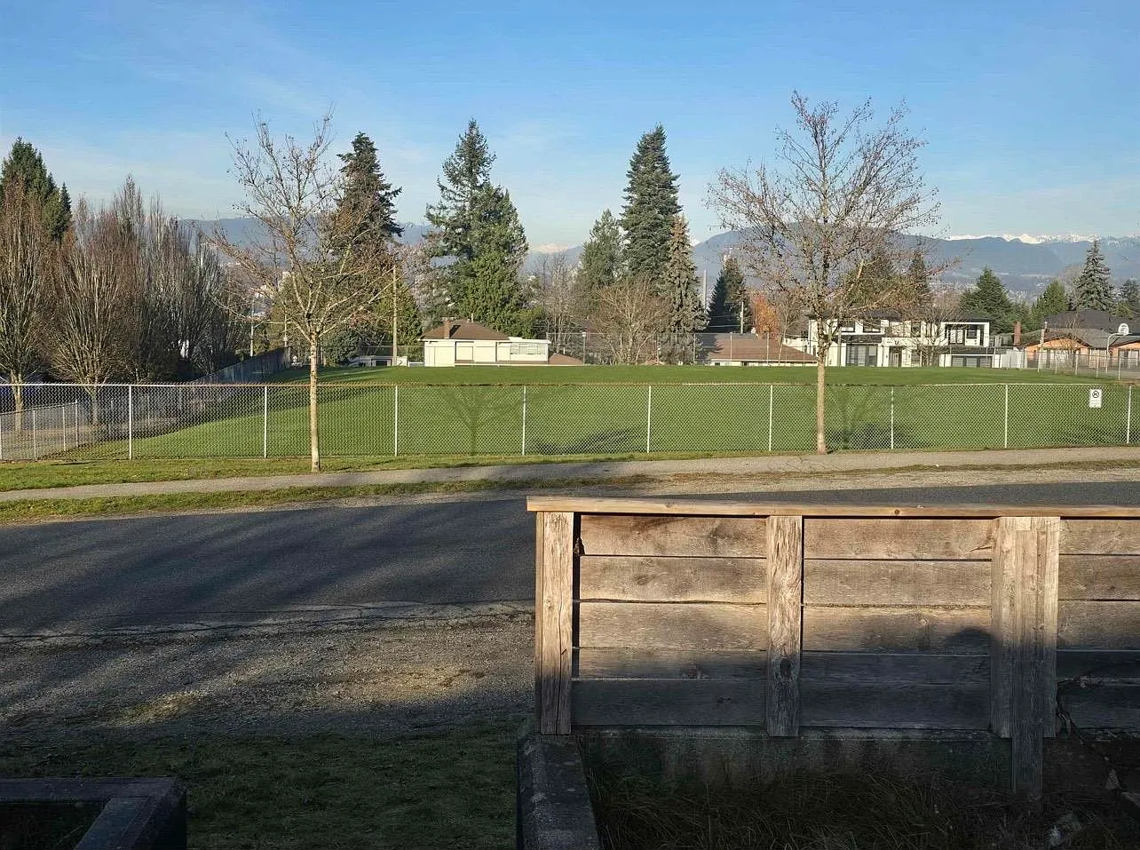 2 bed, 800 sqft, $1,550 — Photo 2