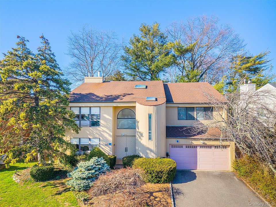 1st image of 17 Princeton Drive