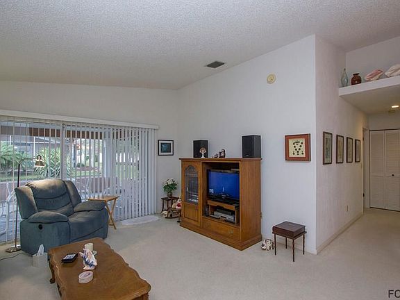 3rd image of 41 San Carlos Dr