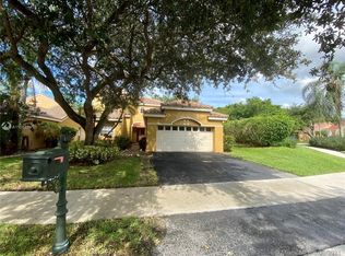 1435 Seabay Rd, Fort Lauderdale, FL 33326