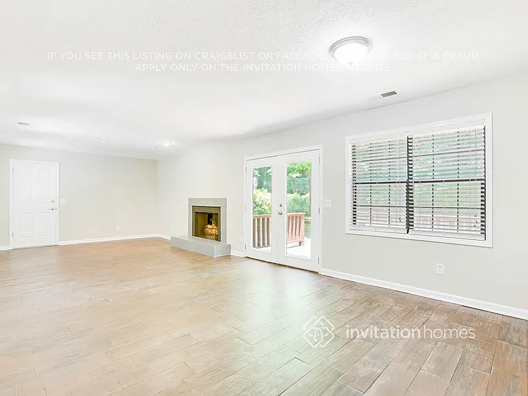 5065 Shannon Way SW — Photo 4