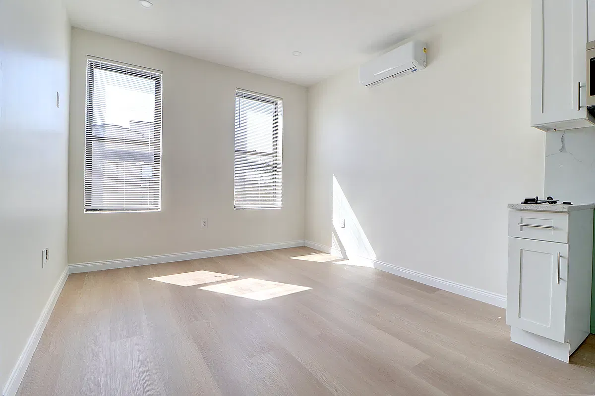 1 bed, $2,450 — Photo 4