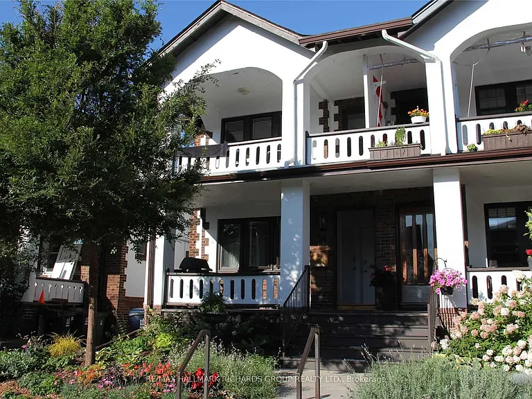 34 Hammersmith Ave #LOWER — Photo 1