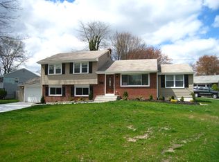 32 Evergreen Rd, Stratford, NJ 08084