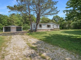 71830 16th Ave, South Haven, MI 49090