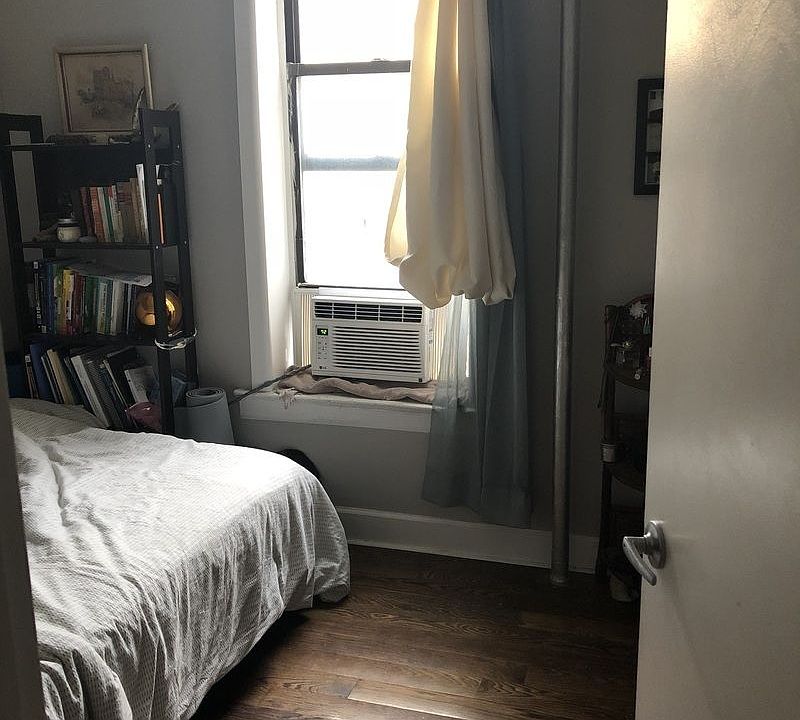 1st image of 1020 President St #4GA