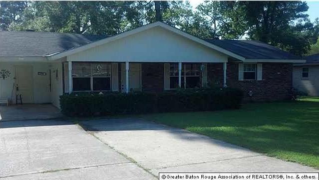 1st image of 740 Fontainebleau Dr