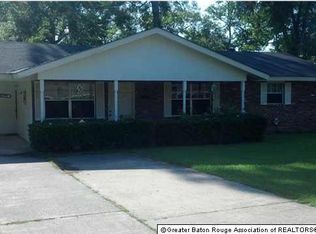 740 Fontainbleau Dr, Baton Rouge, LA 70819