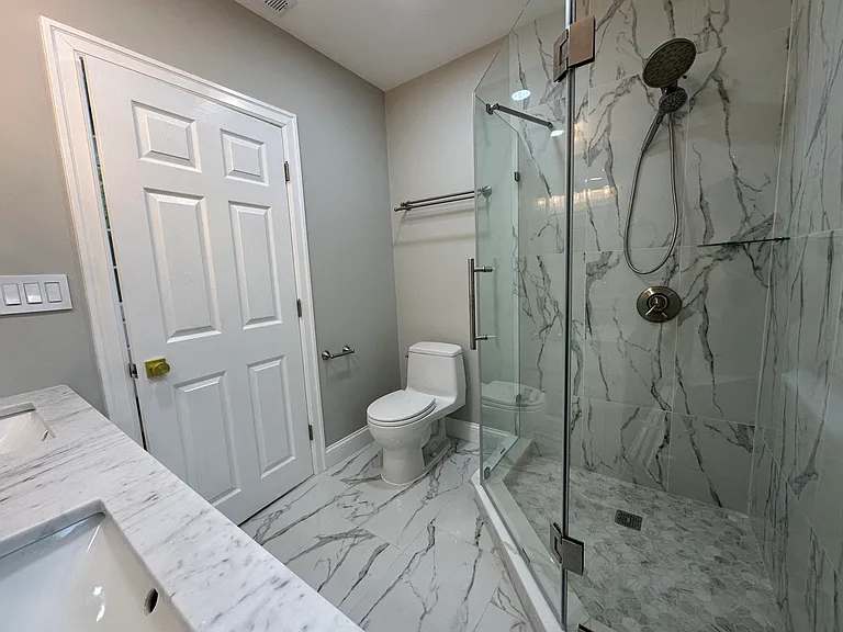 492 Lowell Ave — Photo 14