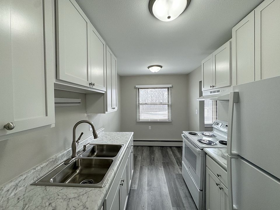 Priscilla Standish Apartments 2280 Priscilla St Saint Paul MN Zillow