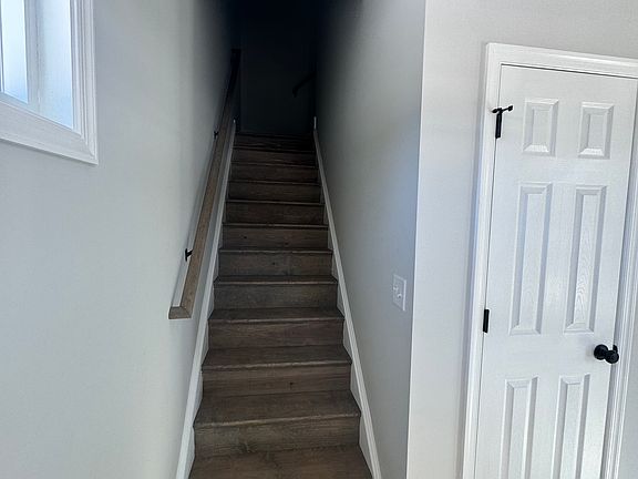 5th image of 98 Saint Cecelia Ave