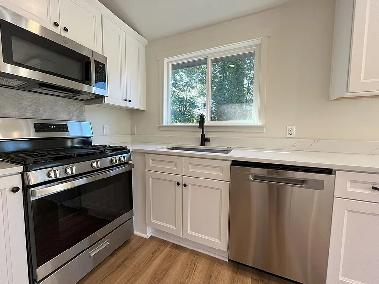 5121 SE 136th Ave — Photo 13