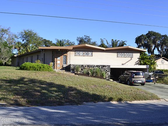2nd image of 1760 Diane Dr