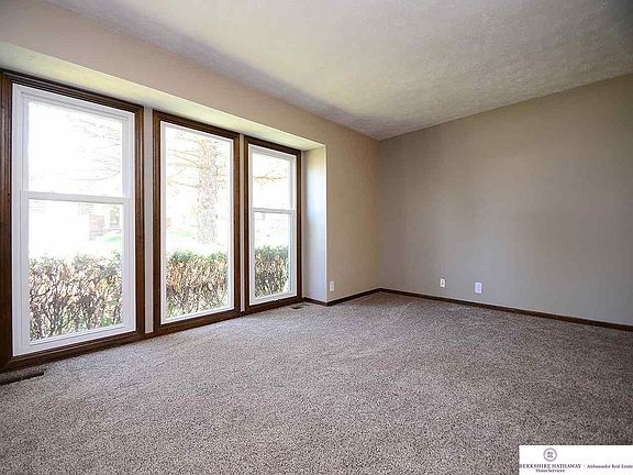 5th image of 12730 S 38th St