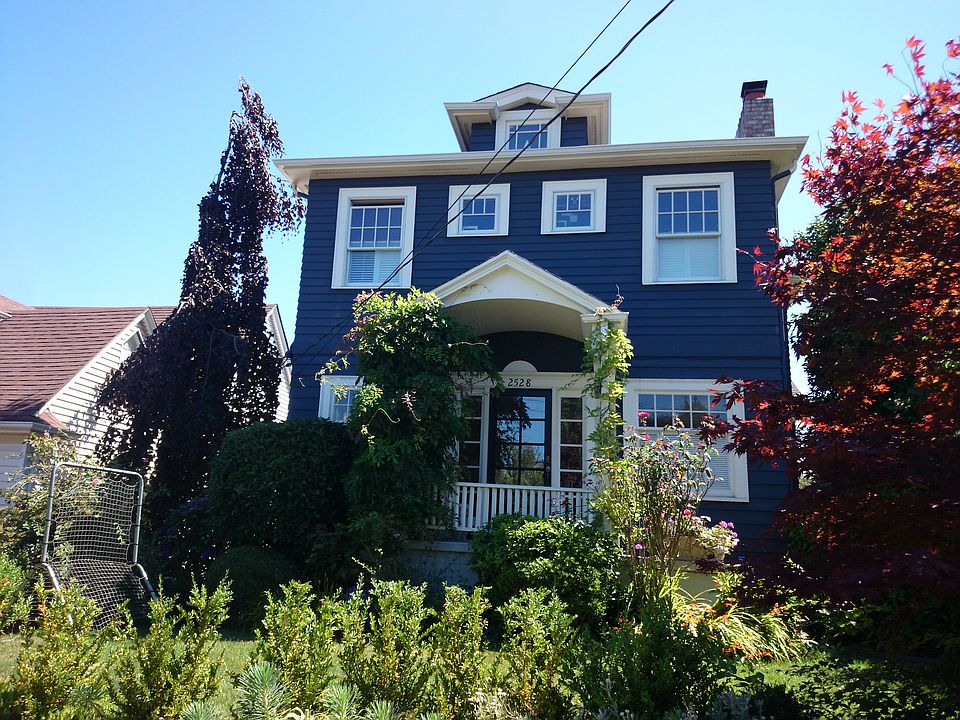 1st image of 2528 1st Ave N