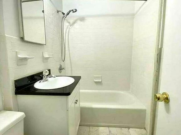 5th image of 1066 1st Ave #3A