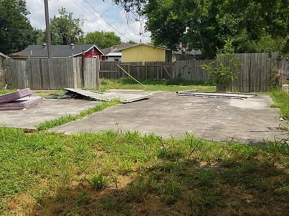 5th image of 517 E Taylor Ave