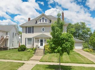 701 1/2 E High St, Mount Vernon, OH 43050