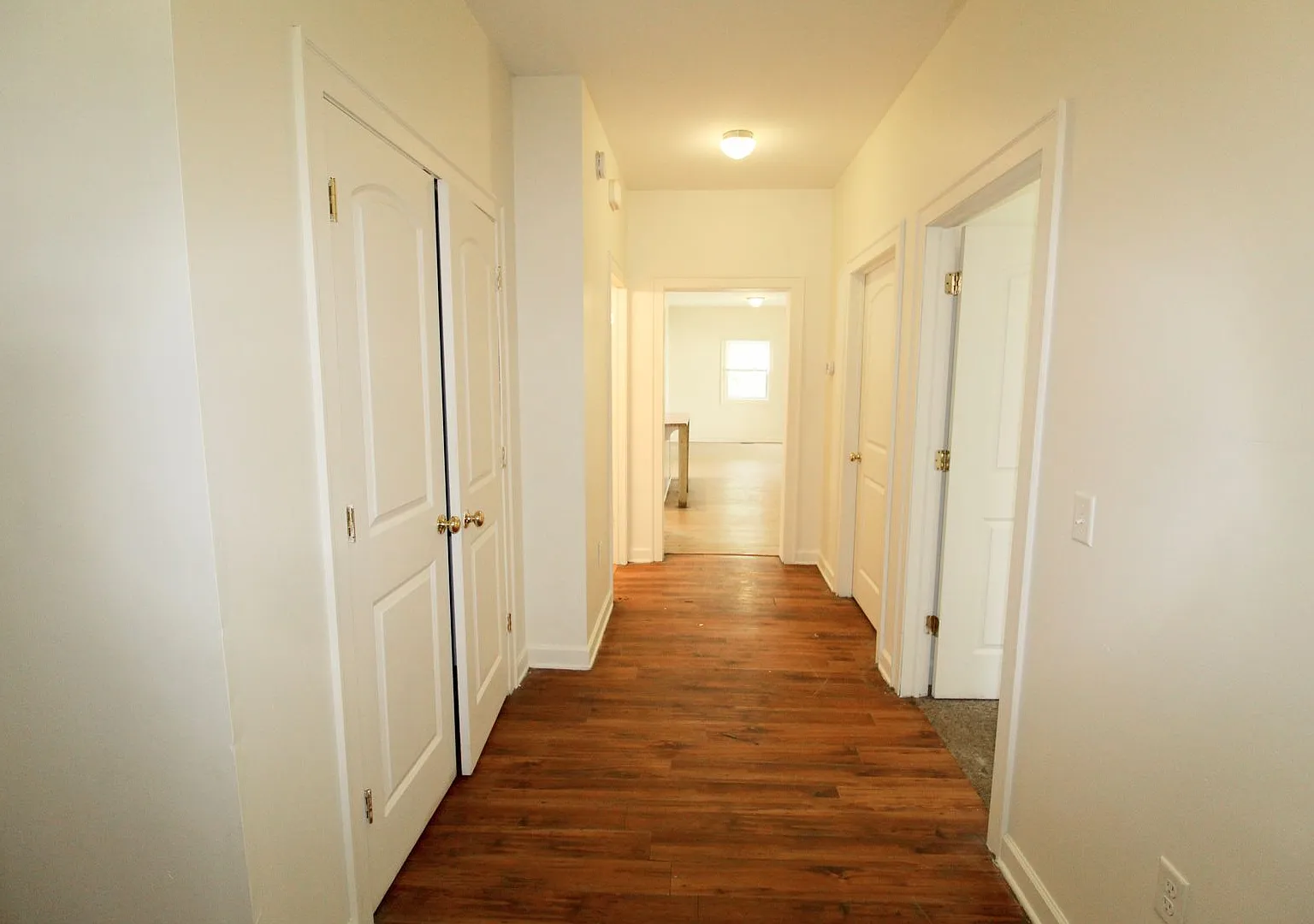 301 West Market Street - OM/OT — Photo 4